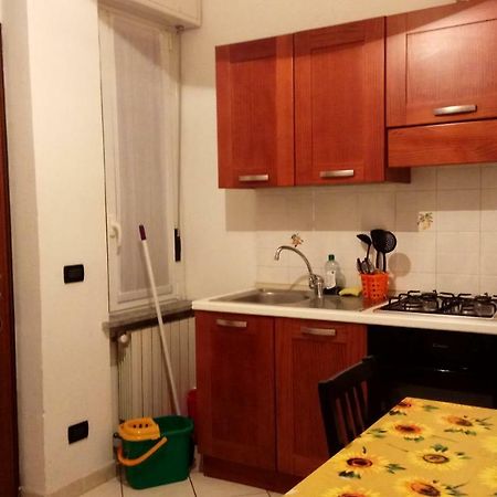 Scarpone Apartment Pavia Bagian luar foto