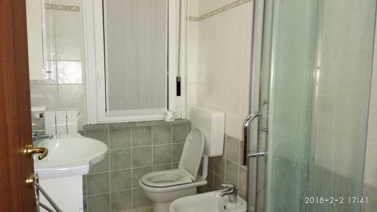 Scarpone Apartment Pavia Bagian luar foto