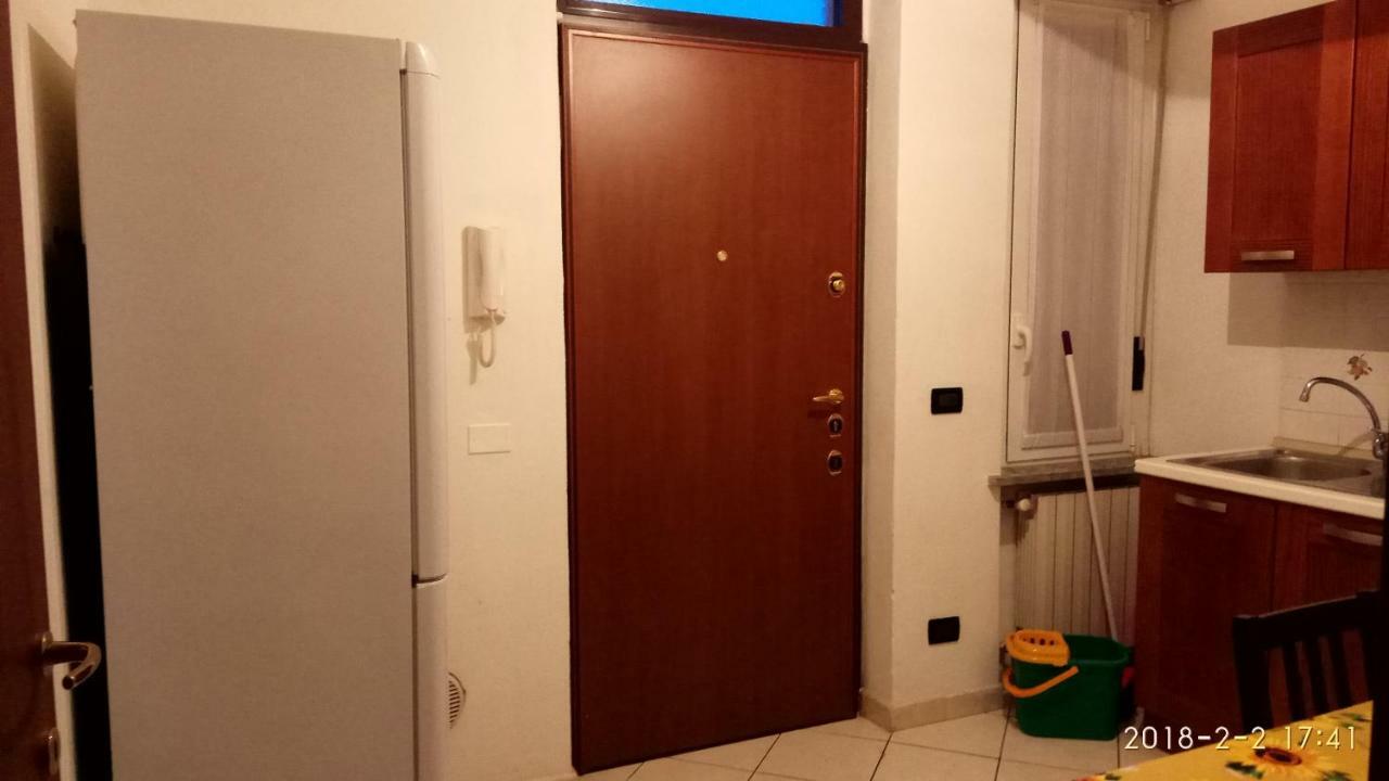 Scarpone Apartment Pavia Bagian luar foto
